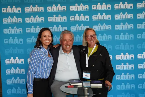 Leadership Summit: LWM00024