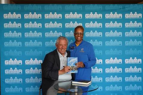 Leadership Summit: LWM00048